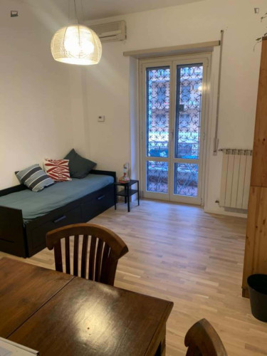 Room in Via Val d'Ossola, Roma for 60 m² with 2 bedrooms