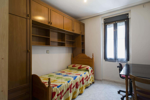 Apartment in Calle Melchor Cano, Salamanca for 110 m² with 4 bedrooms - Gallery - 13