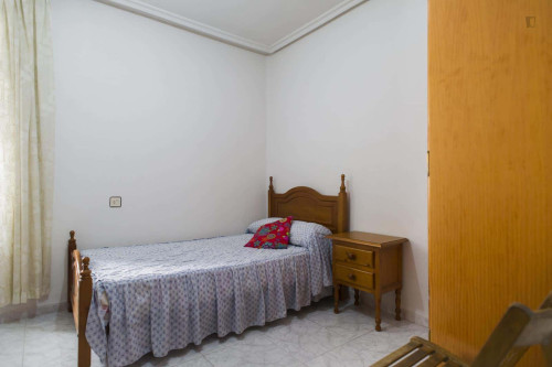 Apartment in Calle Melchor Cano, Salamanca for 110 m² with 4 bedrooms - Gallery - 9