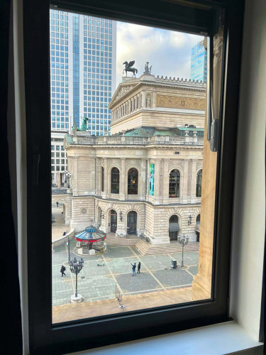 Opernplatz