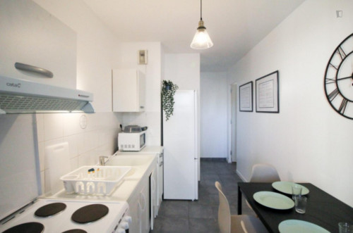 Nice warm room - 12m² - LY012