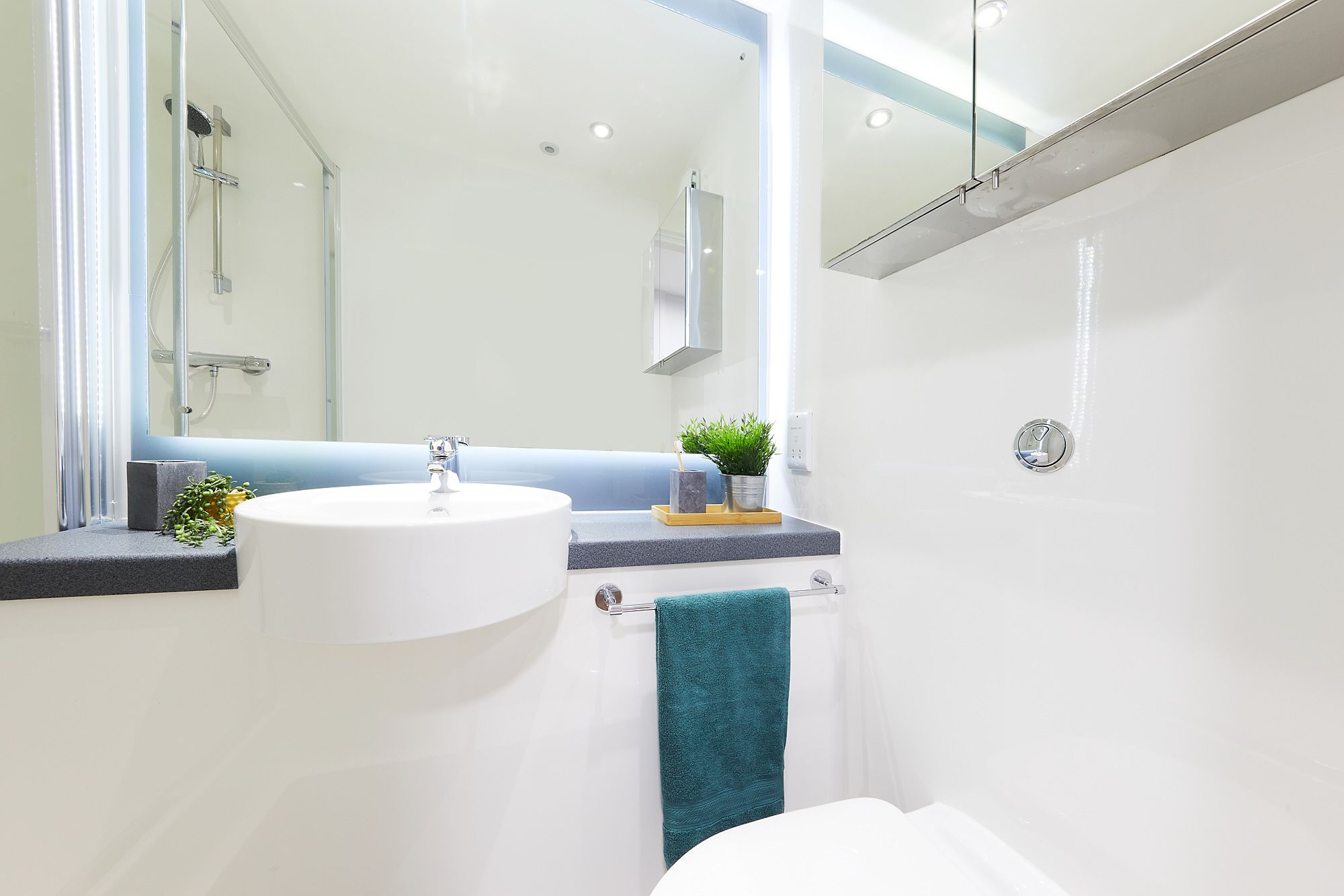 Gold Ensuite - 4