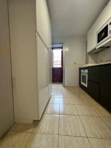Incredible double bedroom in a 4 bedroom apartment - Gallery - 8