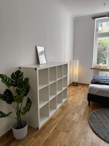 Very nice 2-bedroom apartment in Gutleutviertel