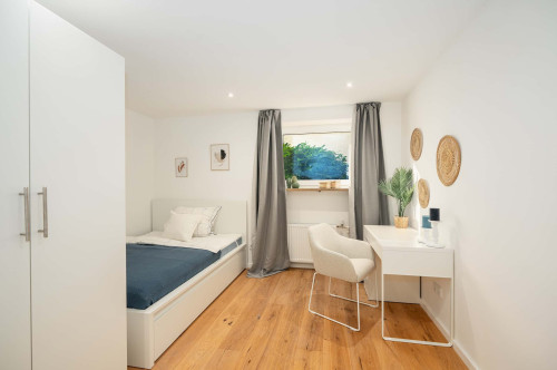 Forstenrieder Allee - Room 3