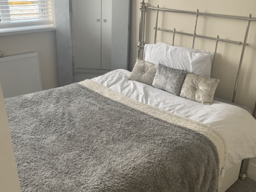 Double room near Salford Royal - Gallery - 4