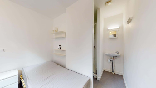 Room in Rue Thiers, La Madeleine for 82 m² with 5 bedrooms - Gallery - 23