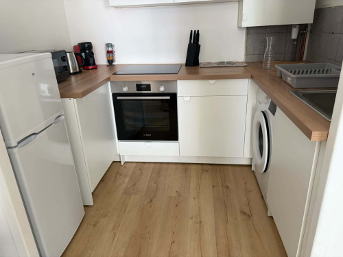 Apartment in Rue Charles de Gaulle, Saint-Étienne for 45 m² with 1 bedroom