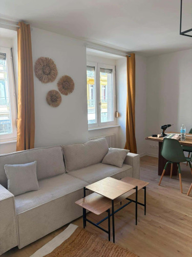 Apartment in Rue Charles de Gaulle, Saint-Étienne for 45 m² with 1 bedroom