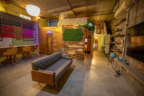 Little Italy - 5 Mins Drive From San Diego Airport | Individual Pods