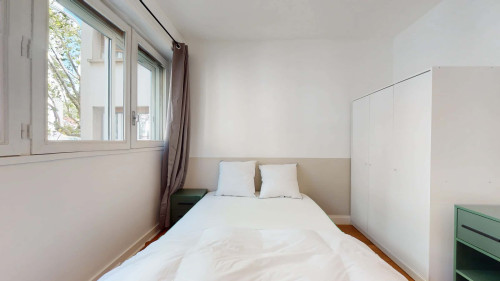 Lyon Félix Faure 1 - Private Room (5)