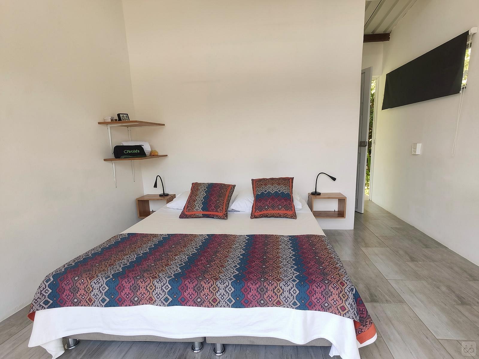  Private Room 1  -  Country House Overlooking The Lake w/ Coworking + Kitesurfing School  - Gallery -  23