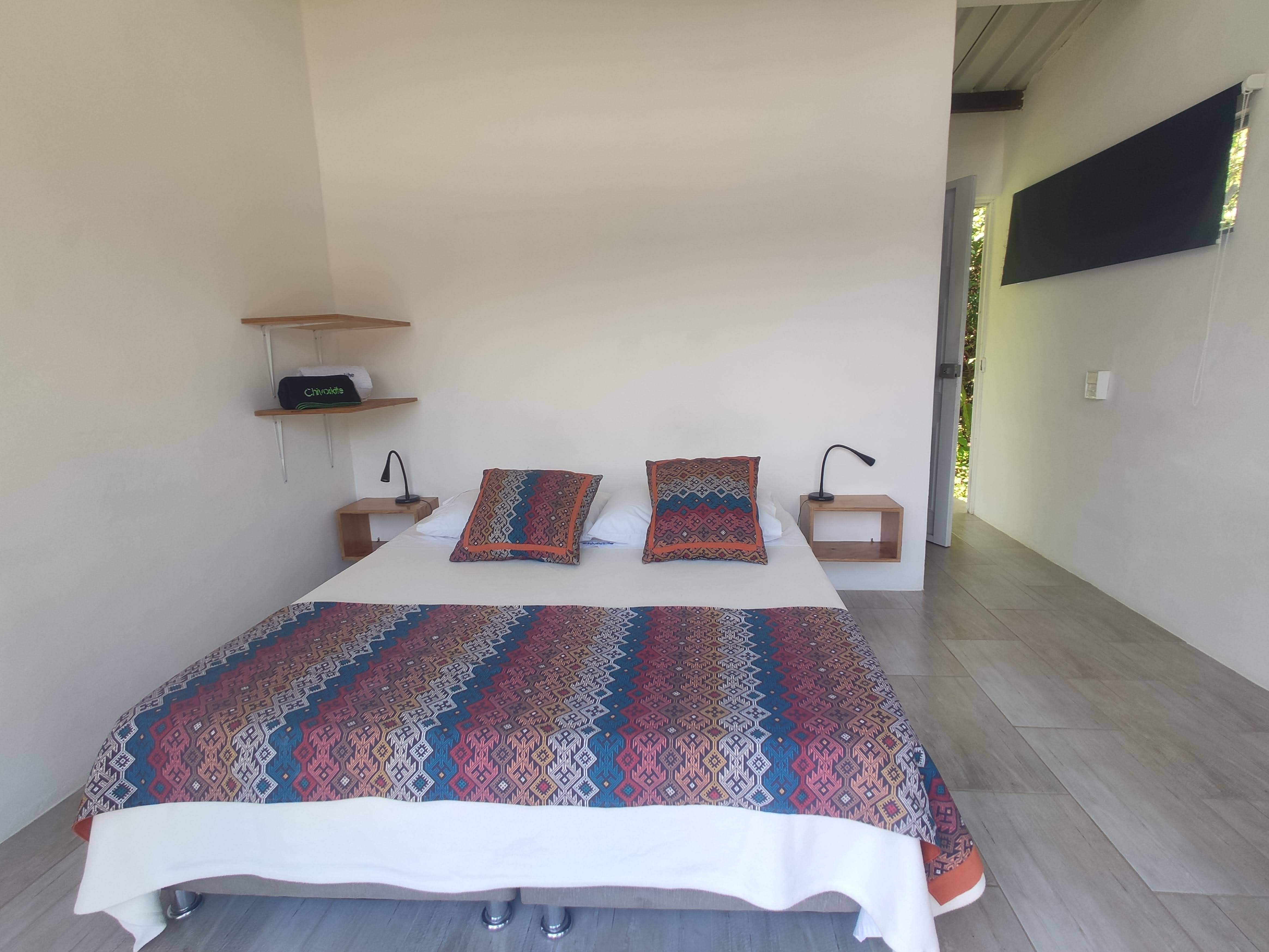  Private Room 1  -  Country House Overlooking The Lake w/ Coworking + Kitesurfing School  - Gallery -  7