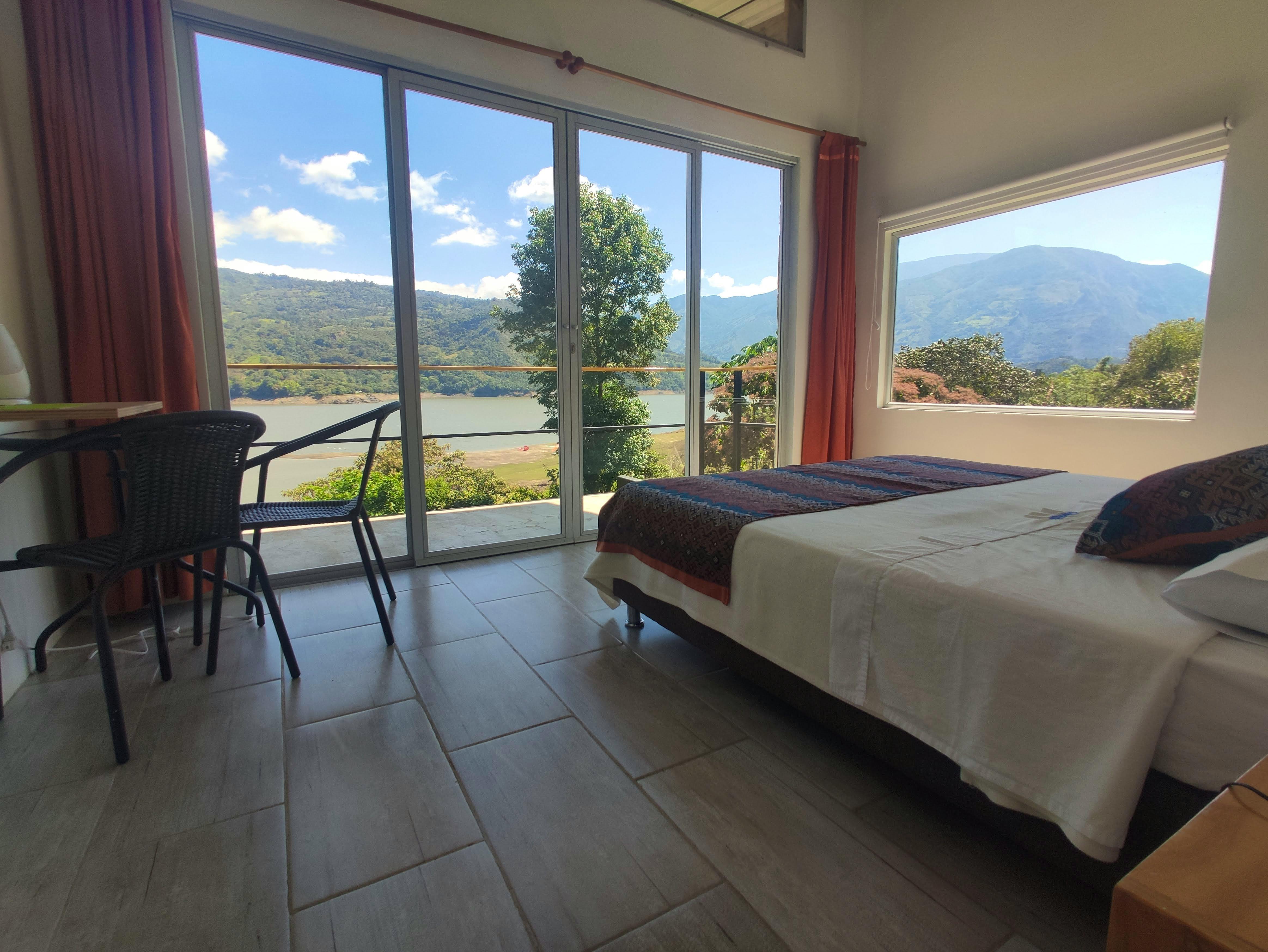  Private Room 3  -  Country House Overlooking The Lake w/ Coworking + Kitesurfing School  - Gallery -  15