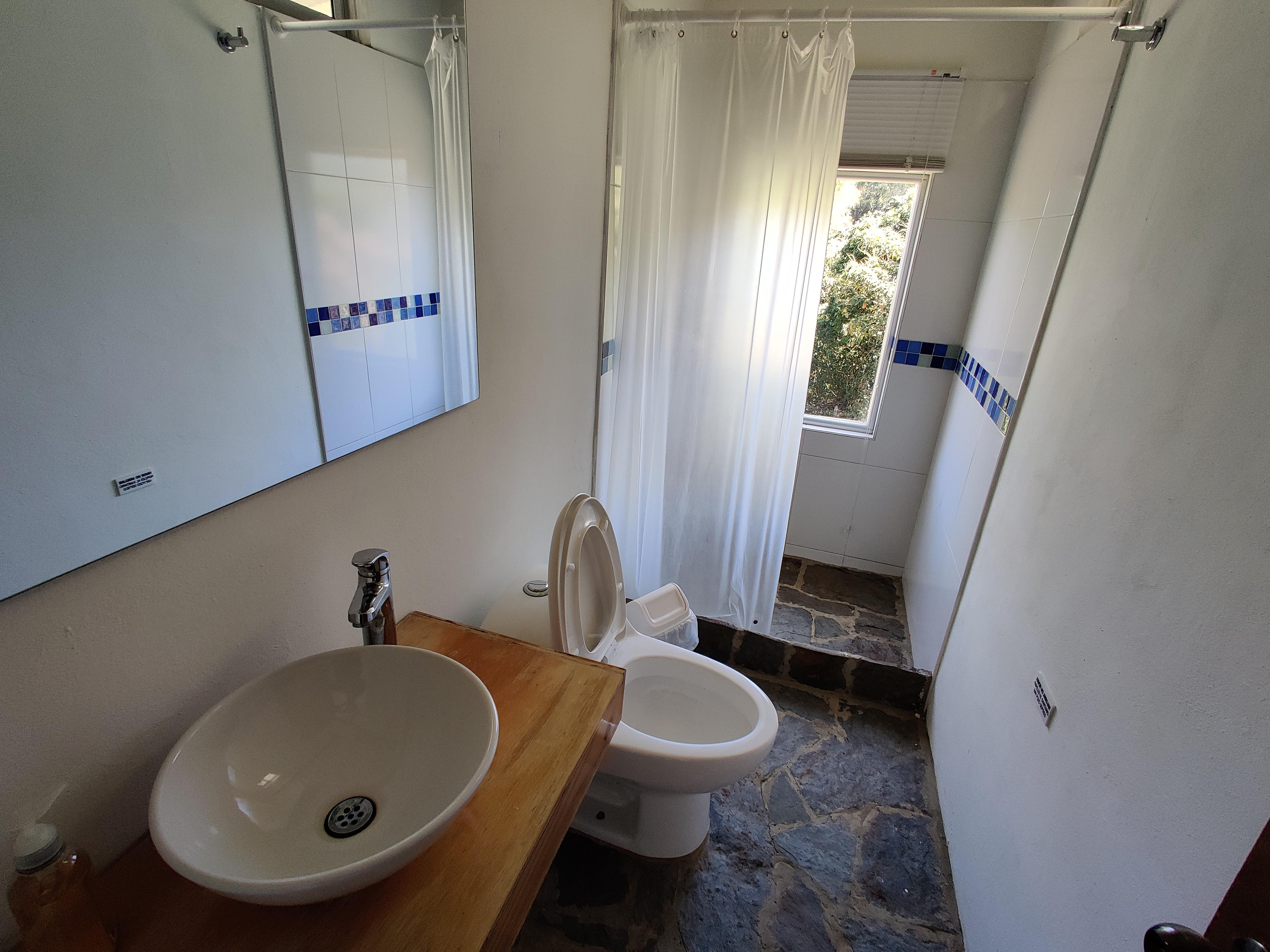  Private Room 3  -  Country House Overlooking The Lake w/ Coworking + Kitesurfing School  - Gallery -  8