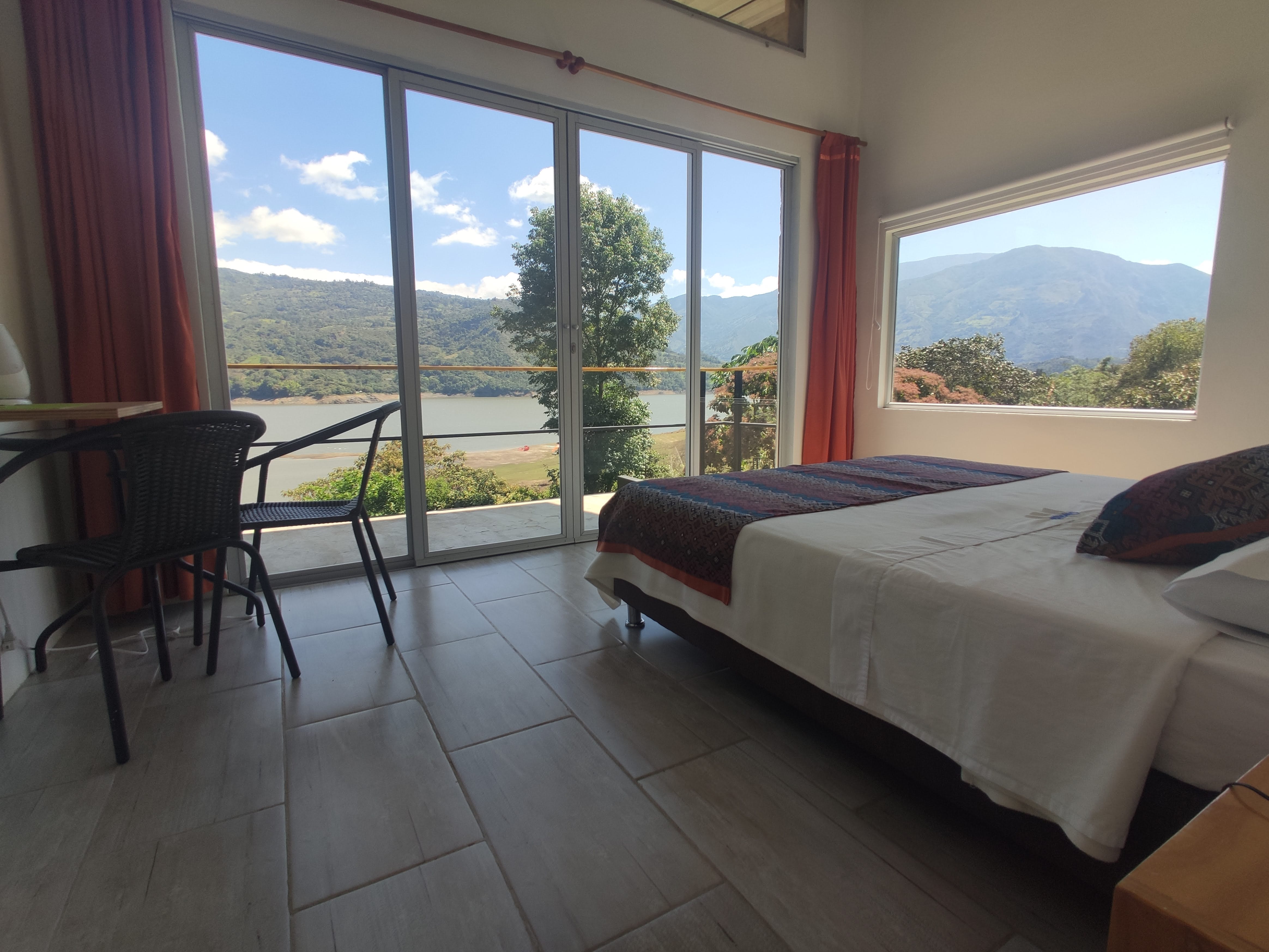  Private Room 3  -  Country House Overlooking The Lake w/ Coworking + Kitesurfing School  - Gallery -  18