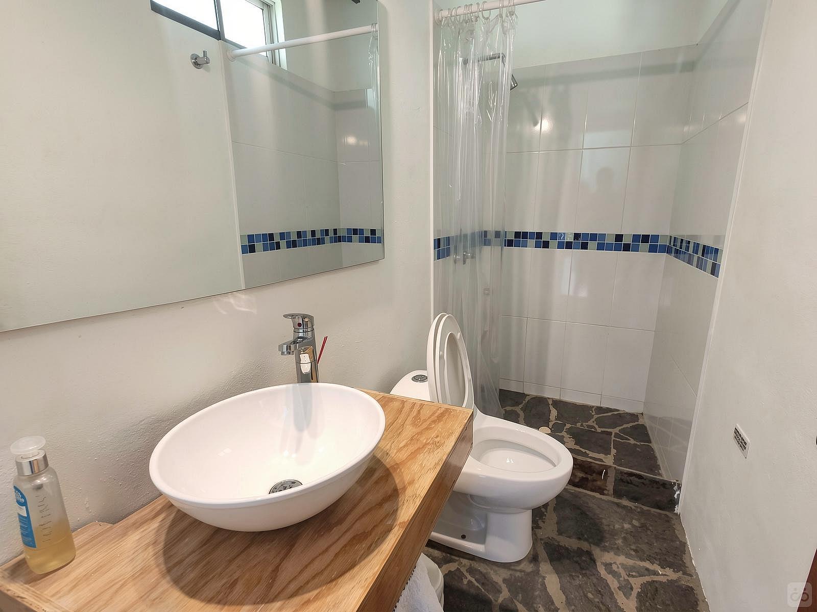 Private Room 3  -  Country House Overlooking The Lake w/ Coworking + Kitesurfing School  - Gallery -  1