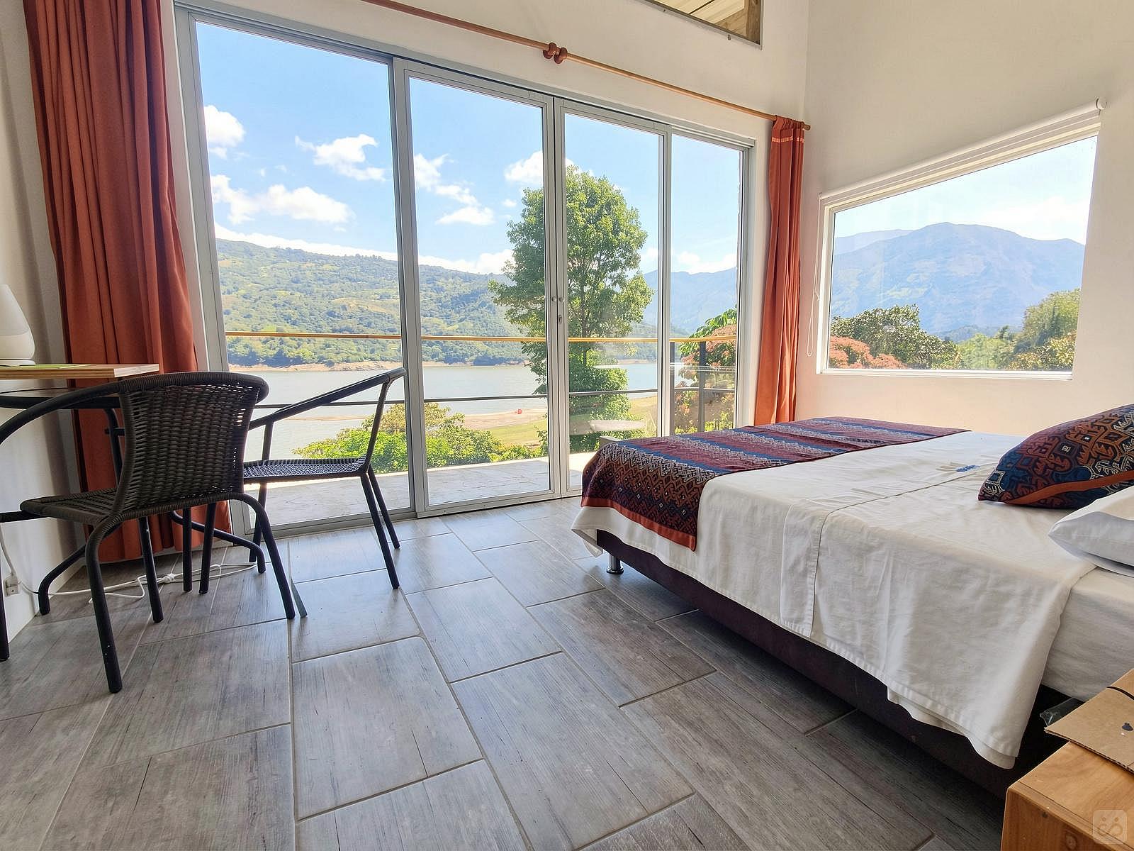  Private Room 3  -  Country House Overlooking The Lake w/ Coworking + Kitesurfing School  - Gallery -  2