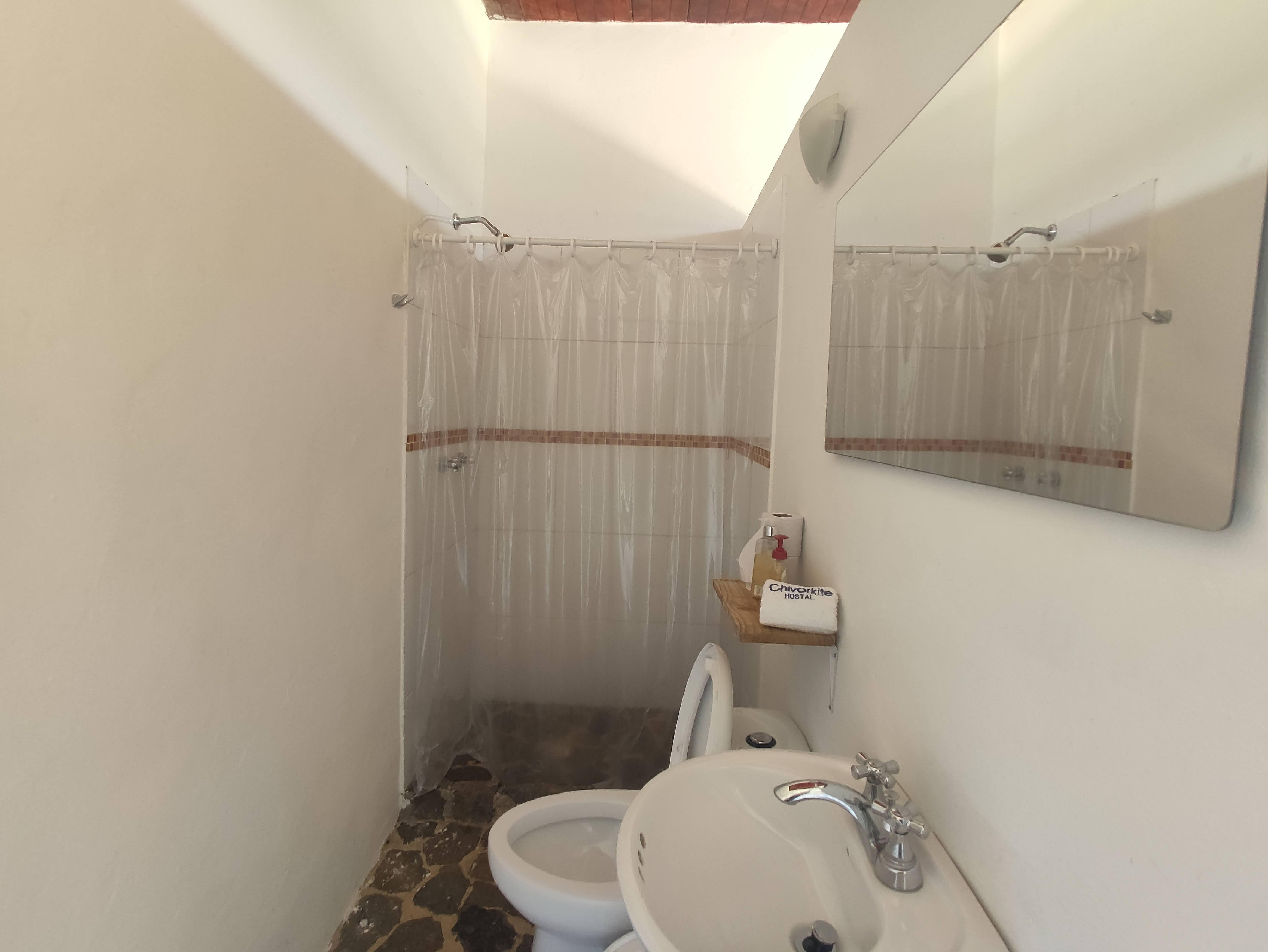  Private Room 2  -  Country House Overlooking The Lake w/ Coworking + Kitesurfing School  - Gallery -  23