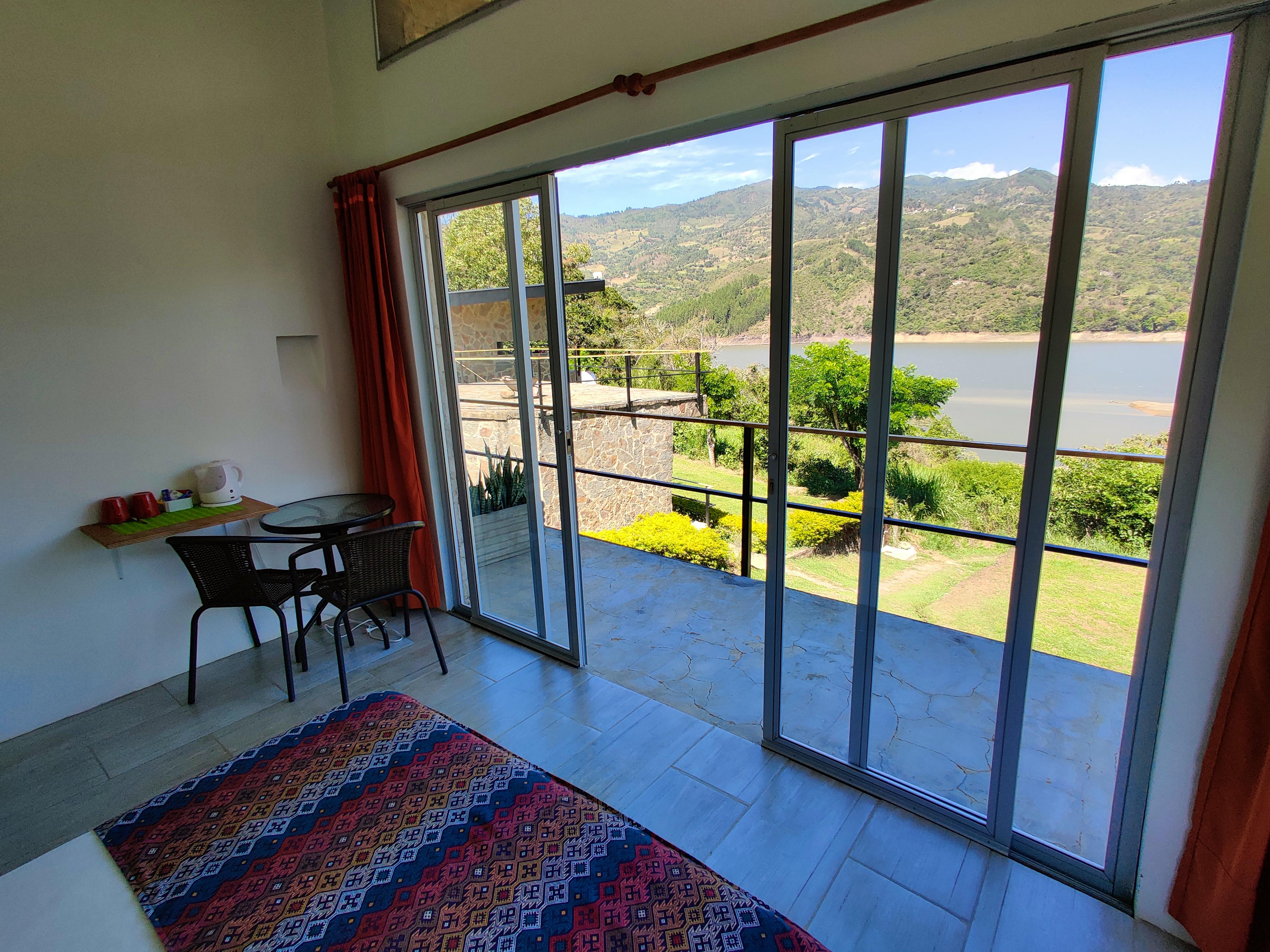  Private Room 2  -  Country House Overlooking The Lake w/ Coworking + Kitesurfing School  - Gallery -  4