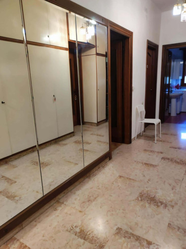 Room in Via Borghesiana, Roma with 3 bedrooms