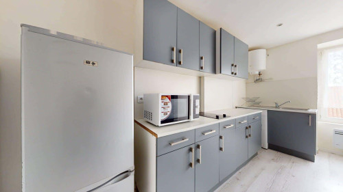 Apartment in Rue Tiblier Verne, Saint-Étienne for 30 m² with 1 bedroom - Gallery - 7