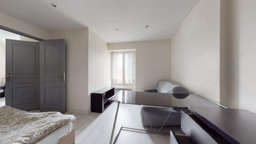 Apartment in Rue Tiblier Verne, Saint-Étienne for 30 m² with 1 bedroom - Gallery - 5