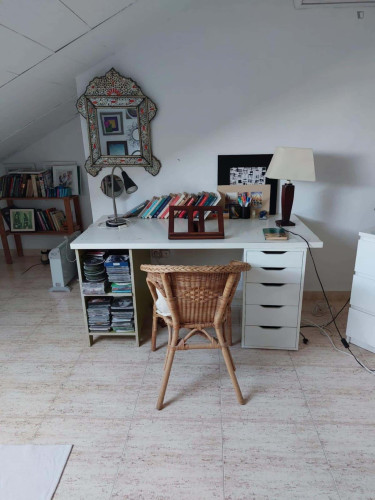 Room in Calle Álamo, Murcia for 130 m² with 5 bedrooms