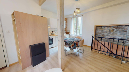 Apartment in Rue des Frères Chappe, Saint-Étienne for 54 m² with 3 bedrooms