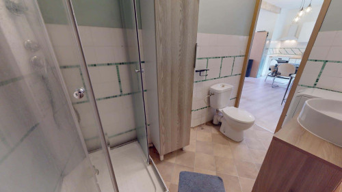 Apartment in Rue des Frères Chappe, Saint-Étienne for 54 m² with 3 bedrooms - Gallery - 7
