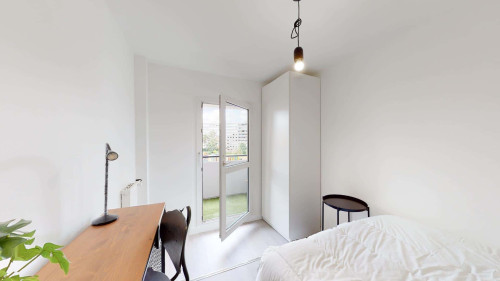 Room in Boulevard du Montaigut, Créteil for 81 m² with 5 bedrooms