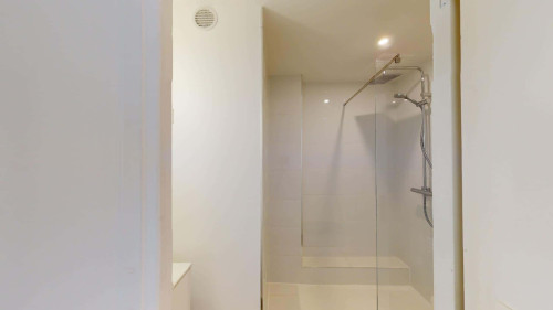 Room in Boulevard du Montaigut, Créteil for 81 m² with 5 bedrooms