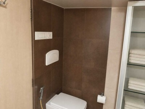 Bright private room in mumbai - Gallery - 5