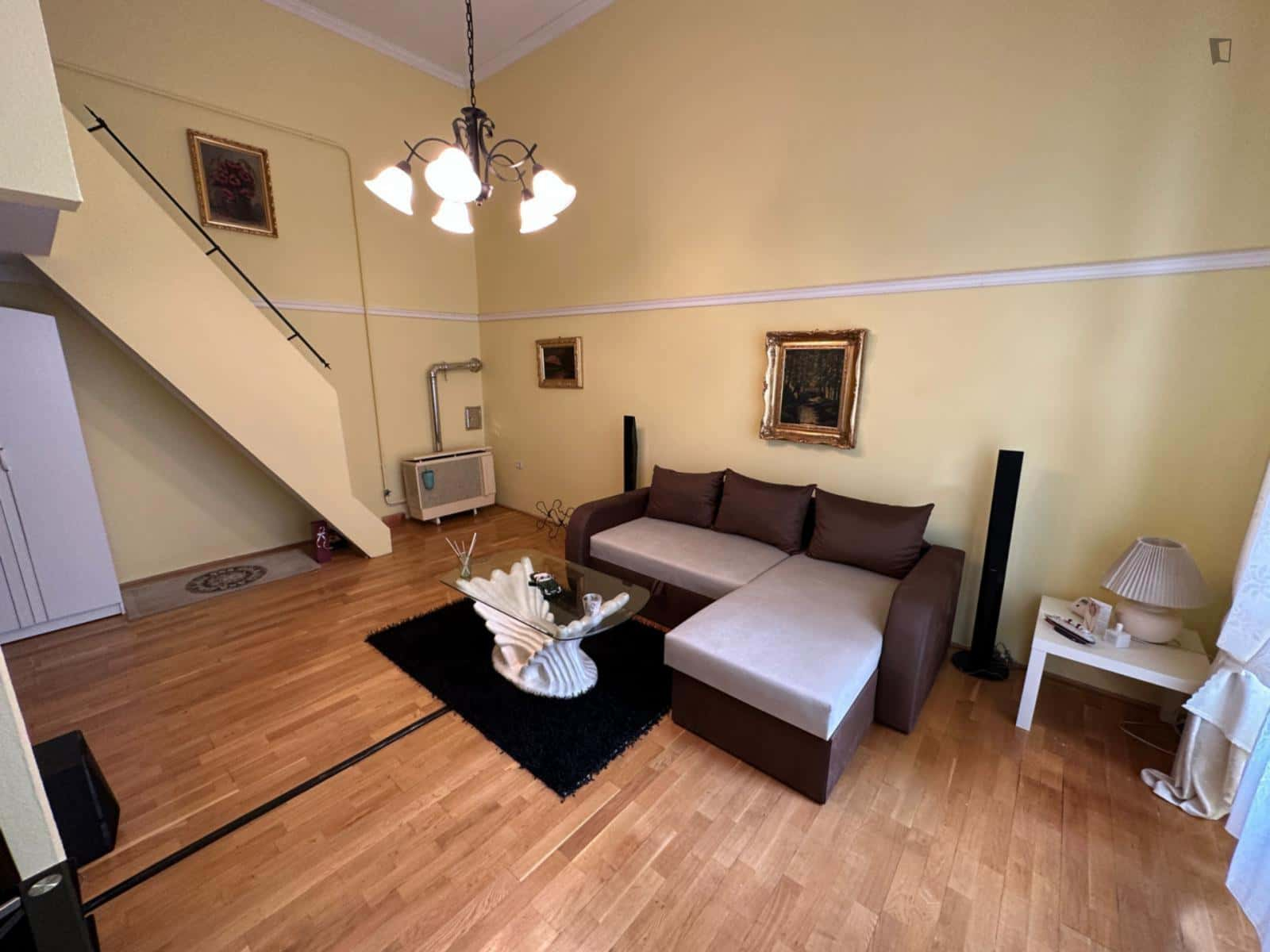 1 Bedroom - 2