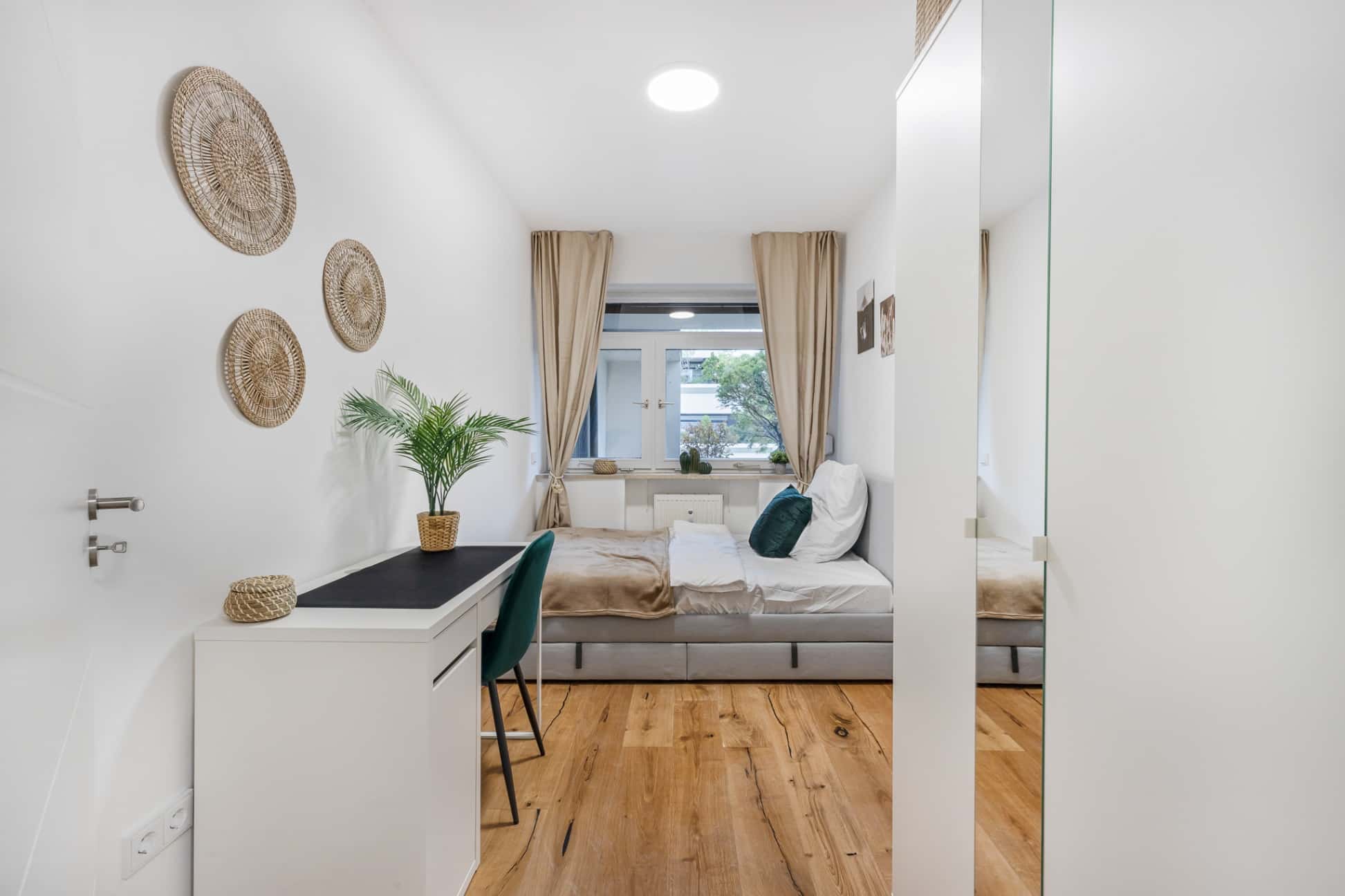 Harthauserstraße Room 3 - 1