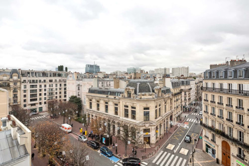 Place de la République - Gallery - 21