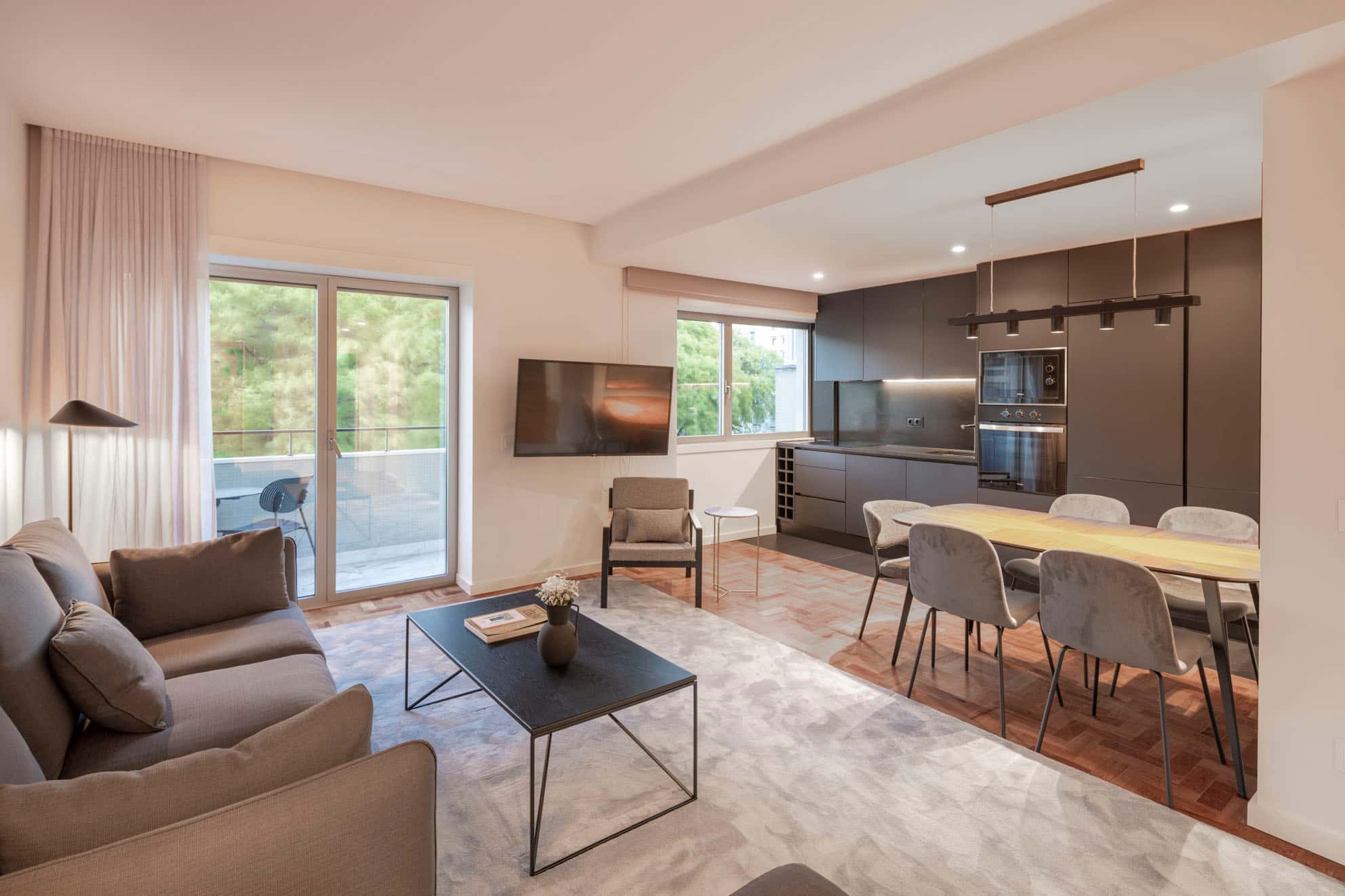Apartamento T2 Nas Avenidas Novas – Conforto Sofisticado E Com Serviços 4C - 1