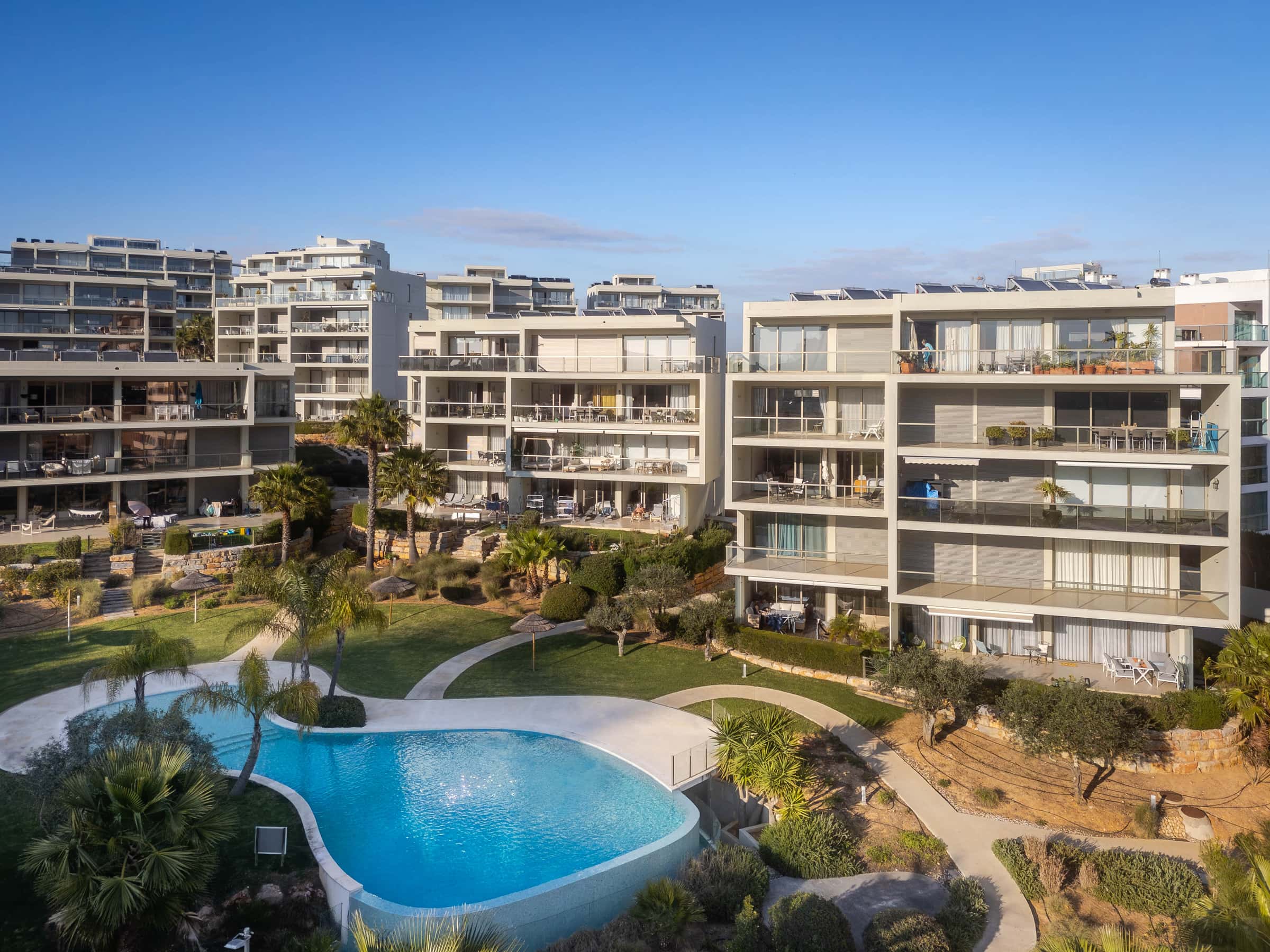Apartment In Rua Agosto Azul, Portimão For 64 M² With 1 Bedroom - 1