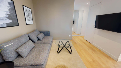 Room in Rue Edouard Branly, Bron for 75 m² with 5 bedrooms - Gallery - 13