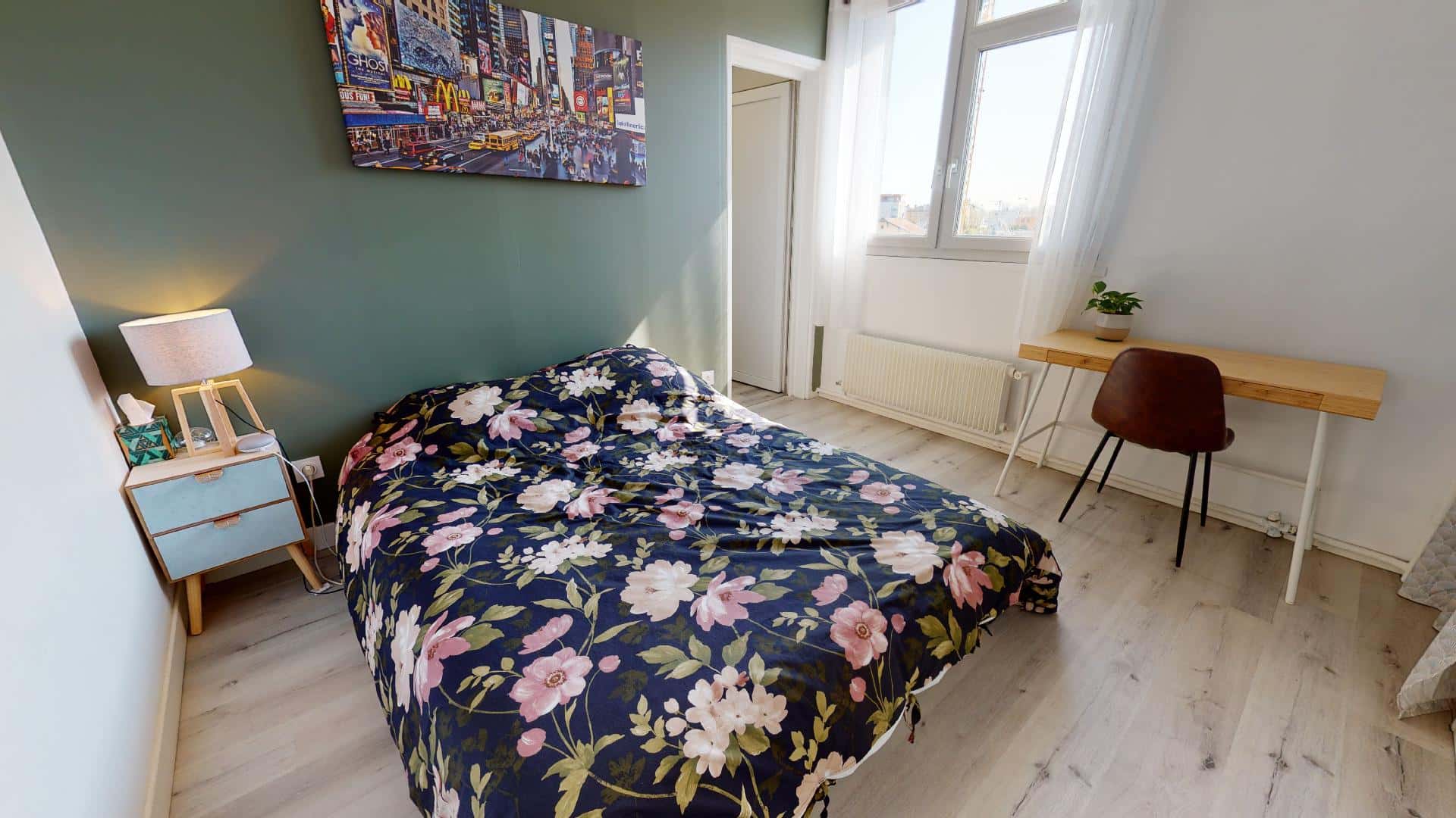 Room In Avenue Jean Jaurès, Lyon For 84 M² With 5 Bedrooms - 1