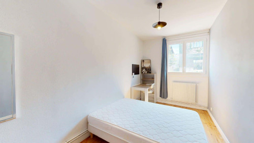 Room in Rue Prosper Mérimée, Grenoble for 70 m² with 3 bedrooms - Gallery - 14