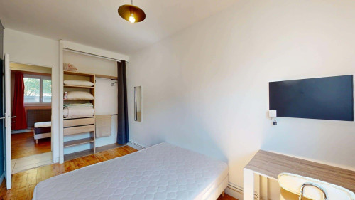 Room in Rue Prosper Mérimée, Grenoble for 70 m² with 3 bedrooms - Gallery - 17