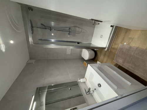 Room in Rue de Meyrin, Ferney-Voltaire for 91 m² with 4 bedrooms - Gallery - 8