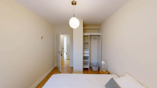 Room in Rue du Saule, Mulhouse for 122 m² with 5 bedrooms