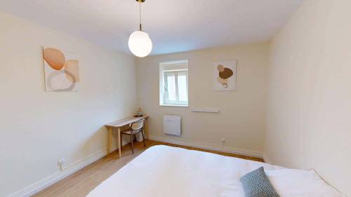 Room in Rue du Saule, Mulhouse for 122 m² with 5 bedrooms