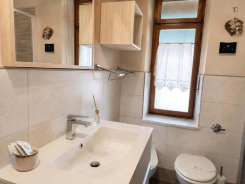 Apartment in Via Ventimiglia, Torino for 80 m² with 2 bedrooms - Gallery - 8