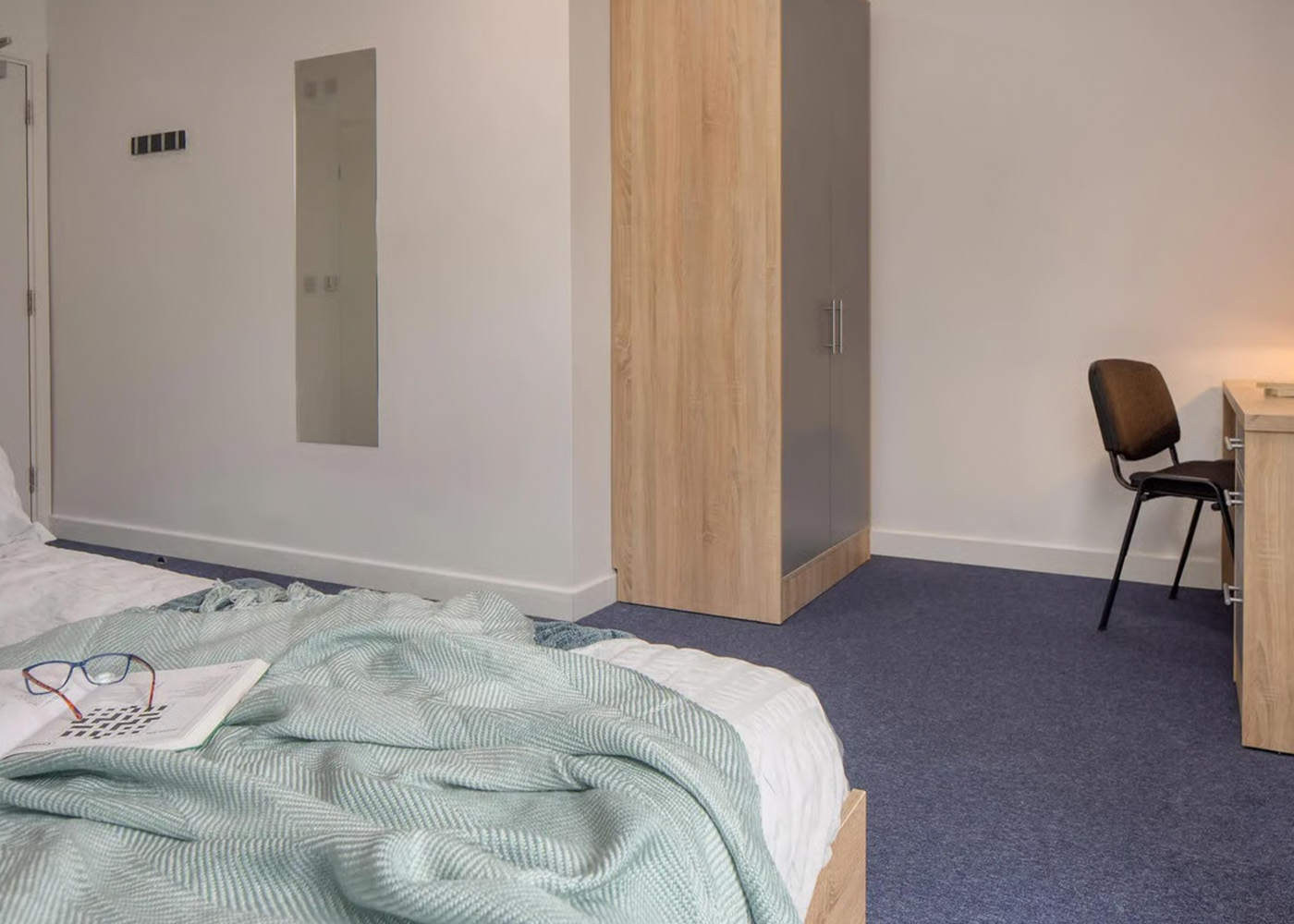 Deluxe Ensuite - 3