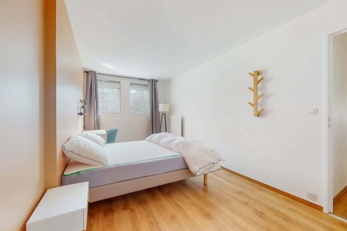 Nanterre Salvador Allende 6 - Private Room (5)