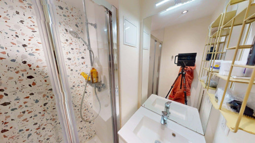 Room in Rue Frédéric Mistral, Rennes for 74 m² with 4 bedrooms - Gallery - 7