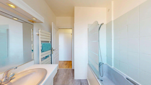 Room in Rue de l'Abbé Lemire, Rouen for 76 m² with 3 bedrooms - Gallery - 6